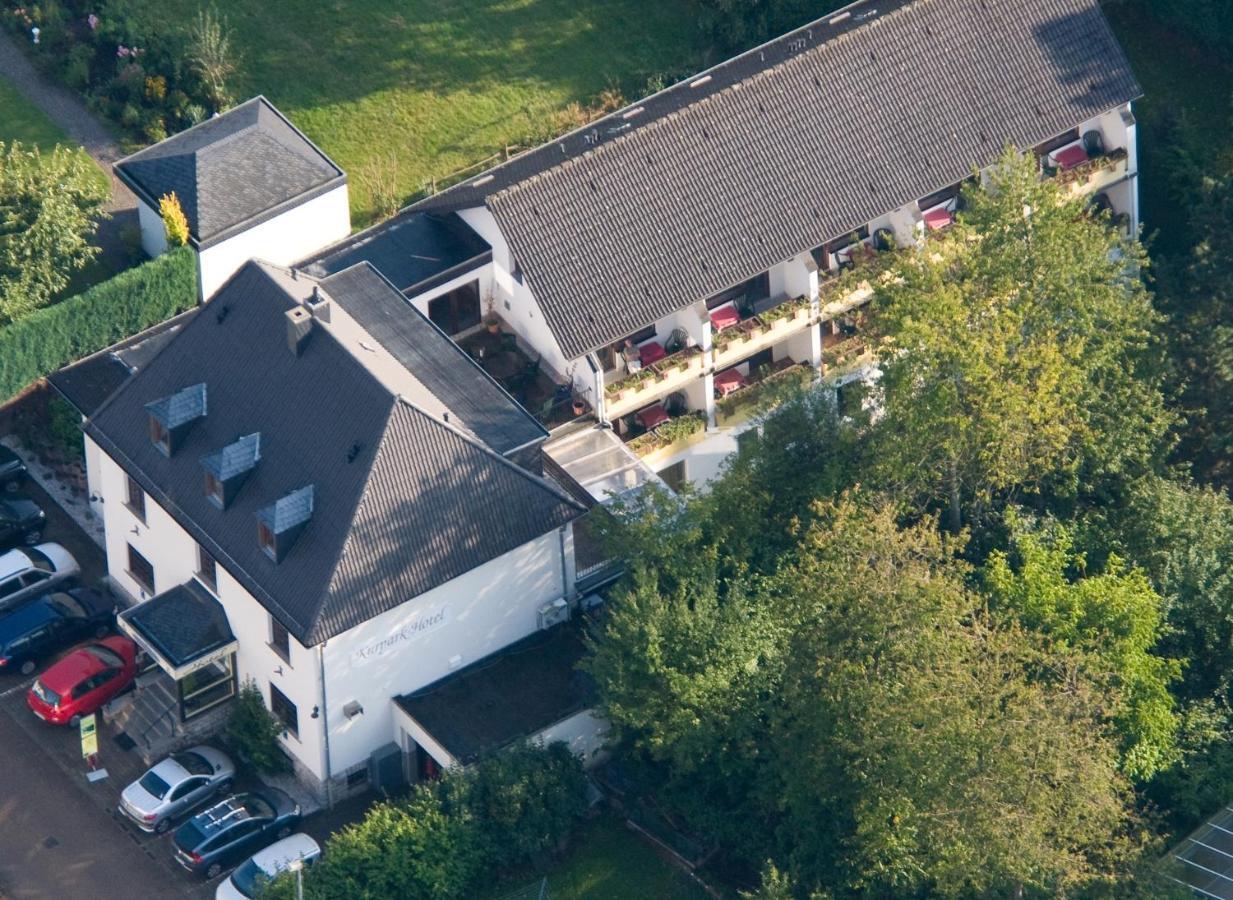Kurparkhotel-Gemuend Gemünd Exterior foto